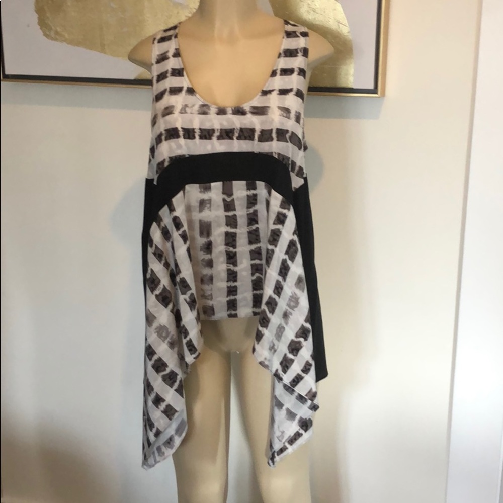 BCBG Runway blouse 100%silk Runway